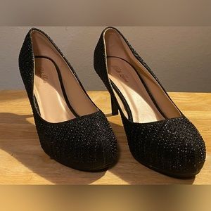 Black, sparkly, Vegas ready heels